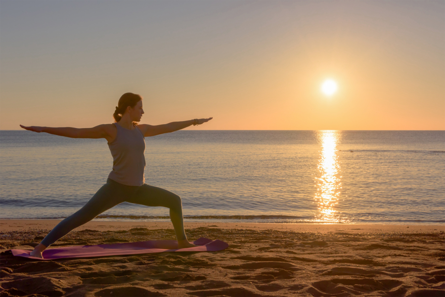 Beach-Sunrise-Yoga-2_Hi-Res